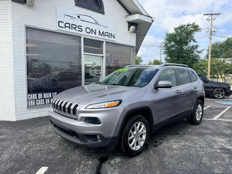 Photo 2 of 2018 Jeep Cherokee Latitude Plus