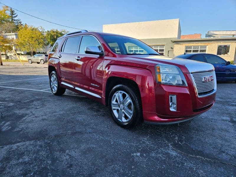 2015 GMC Terrain Denali - Image 3